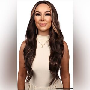 NWT-SHARPAY NUTMEG-CHELSEY SMITH COSMETICS-CSC